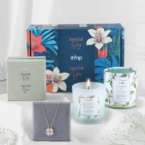 Scented Light & Gift Hamper